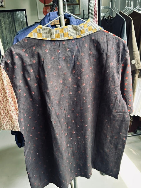 Hawaiian Indian Woodblock Print Shirts (L)